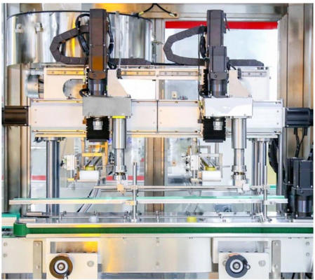 Beli Mesin Penutup Otomatis Aplikasi luas Kompatibel dengan berbagai bentuk botol dan desain tutup untuk produksi yang fleksibel online manufacture
