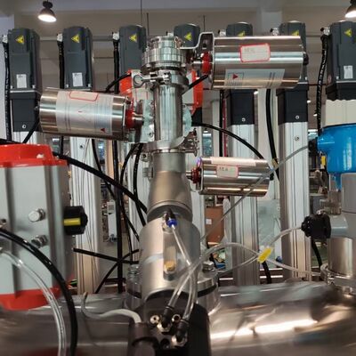 Beli Mesin Pengisian Cairan Deterjen 1-5L yang Dibuat Pabrik Dengan Tutup dan Label Opsional online manufacture